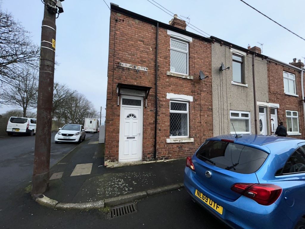 2 bed terraced house for sale in Church Street, Stanley DH9, £52,000