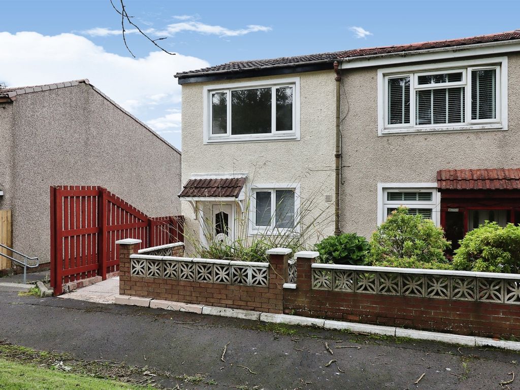2 bed end terrace house for sale in Riggside Road, Glasgow G33, £95,000