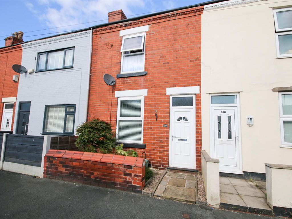 2 bed terraced house for sale in Catherine Street, Eccles, Manchester M30, £195,000