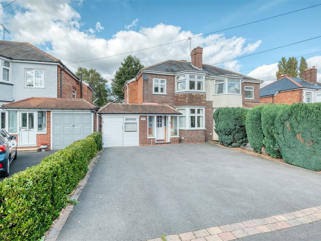3 bed semi-detached house for sale in Ulleries Road, Solihull B92, £310,000