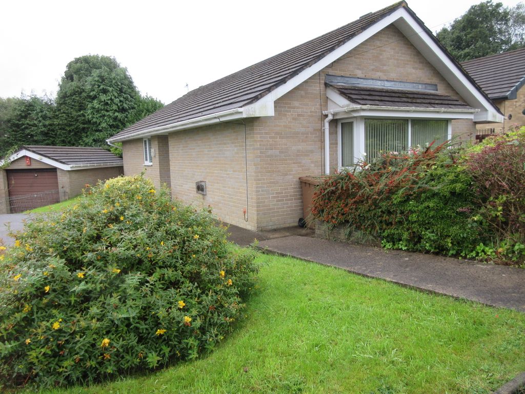 3 bed detached bungalow for sale in Denleigh Close, Bargoed CF81, £265,000