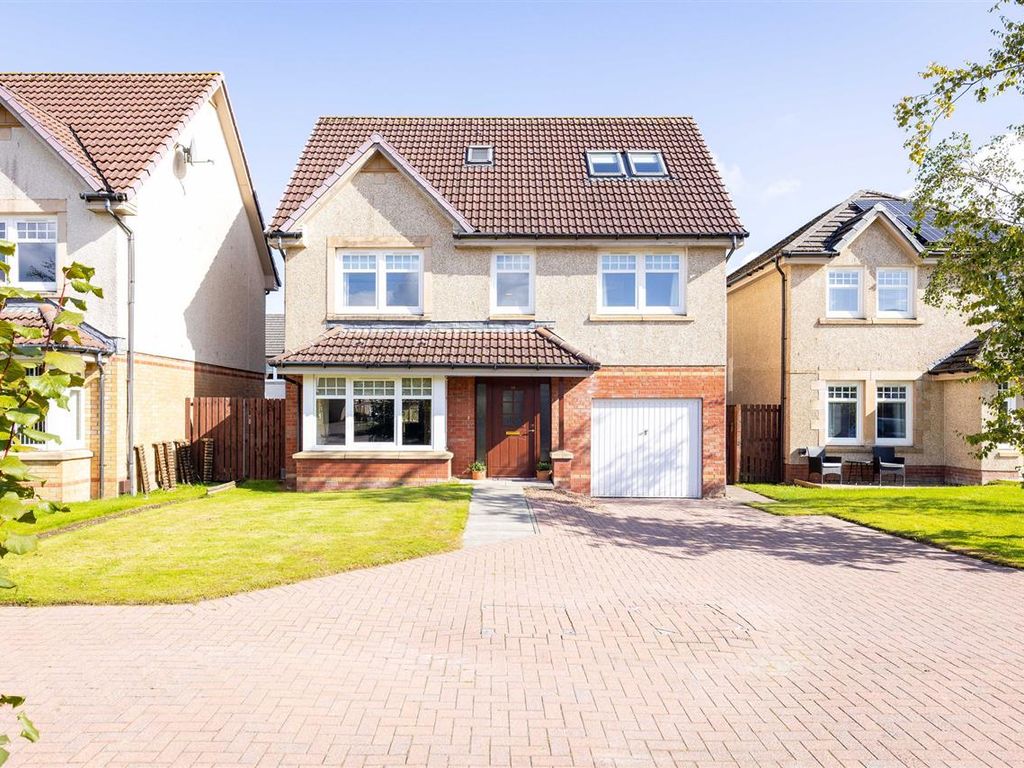 5 bed property for sale in Dalyell Place, Armadale, Bathgate EH48, £299,995