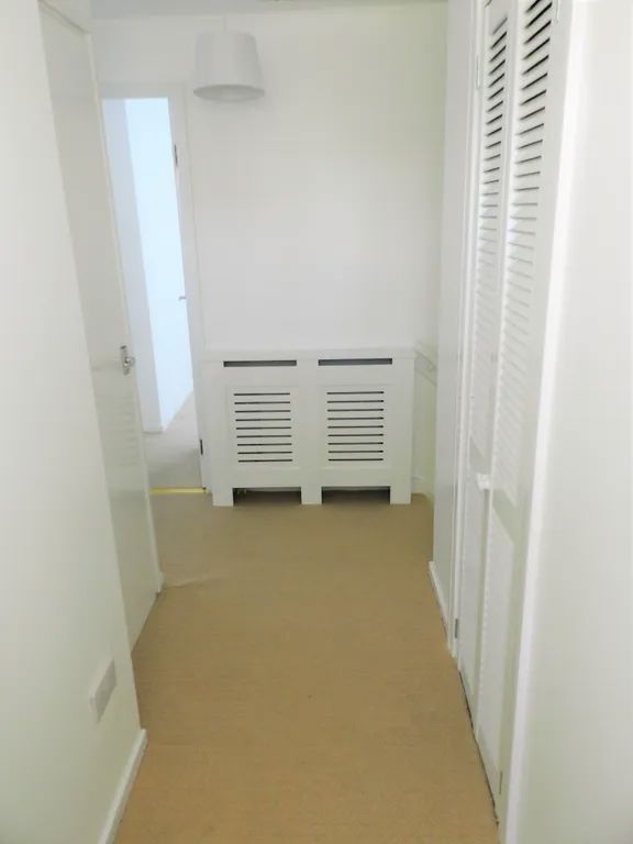 1 bed flat for sale in Anderson Court, Nottingham NG5, £60,000