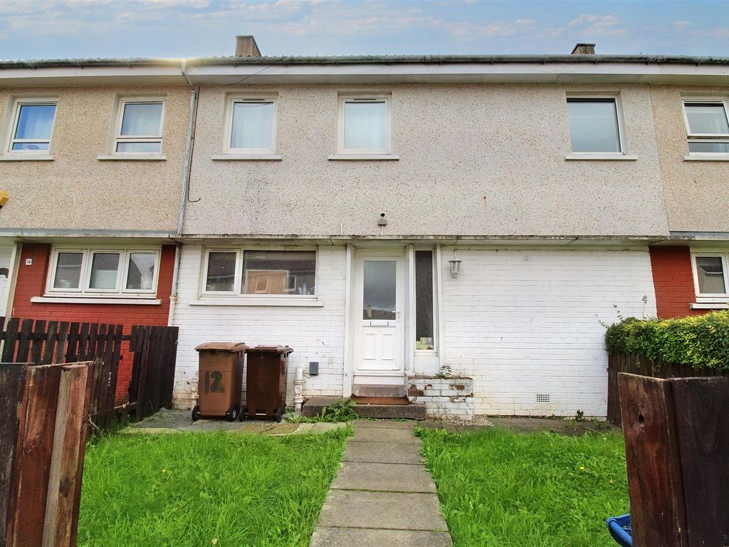 3 bed end terrace house for sale in Muir Terrace, Paisley PA3, £95,000