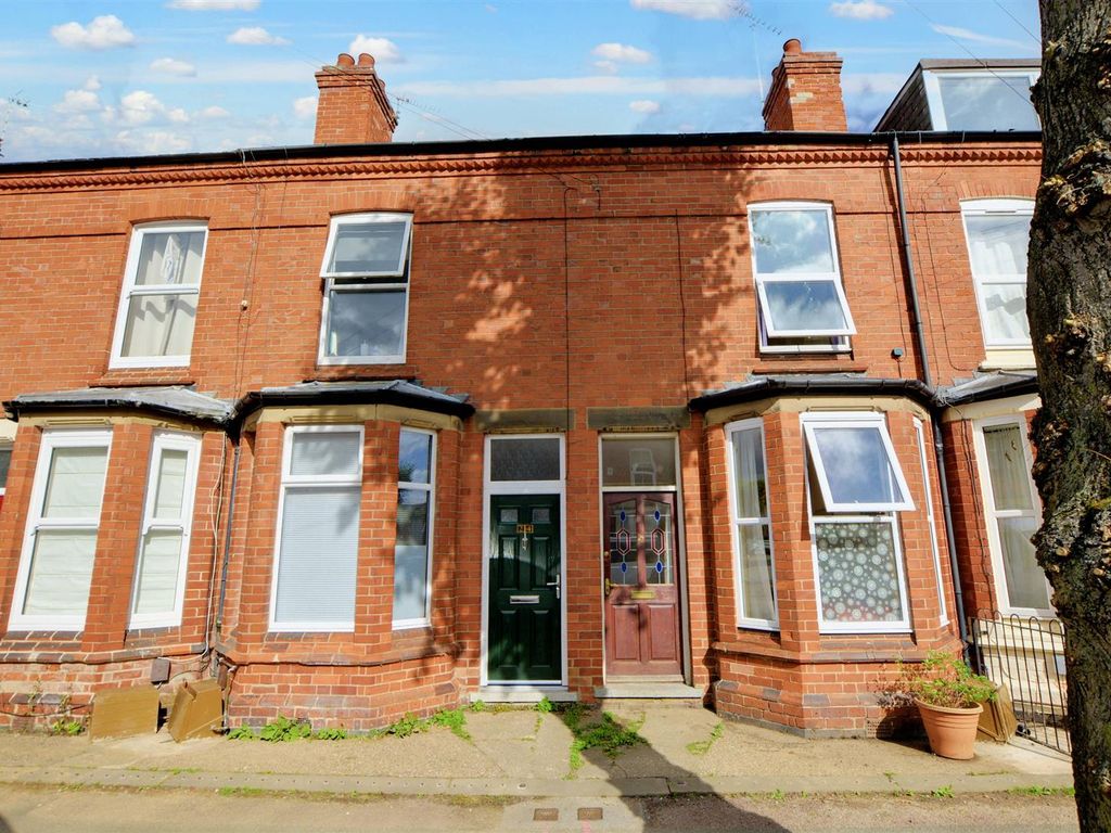 3 bed terraced house for sale in Imperial Road, Beeston, Nottingham NG9, £260,000
