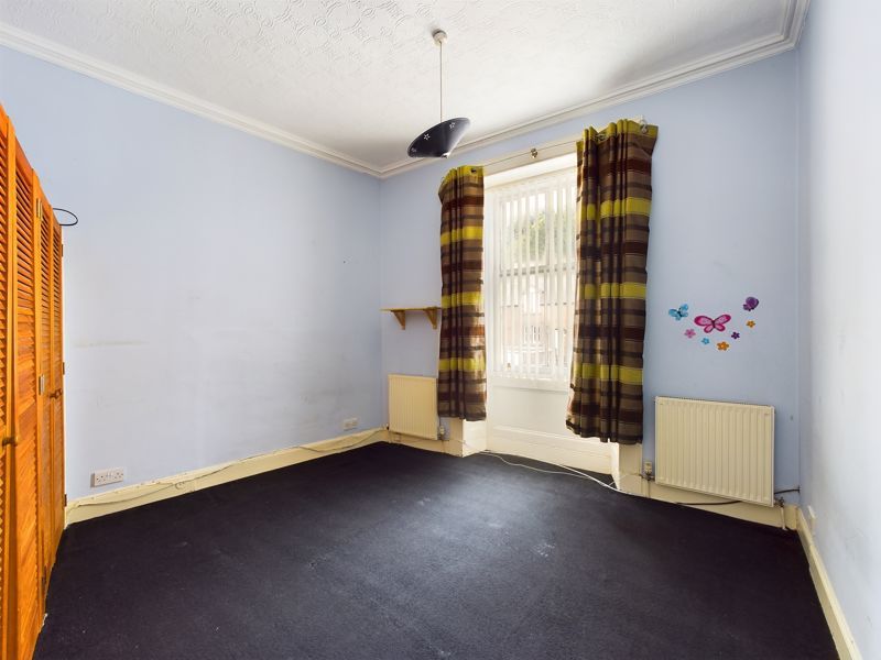 2 bed flat for sale in High Street, Biggar ML12, £88,000