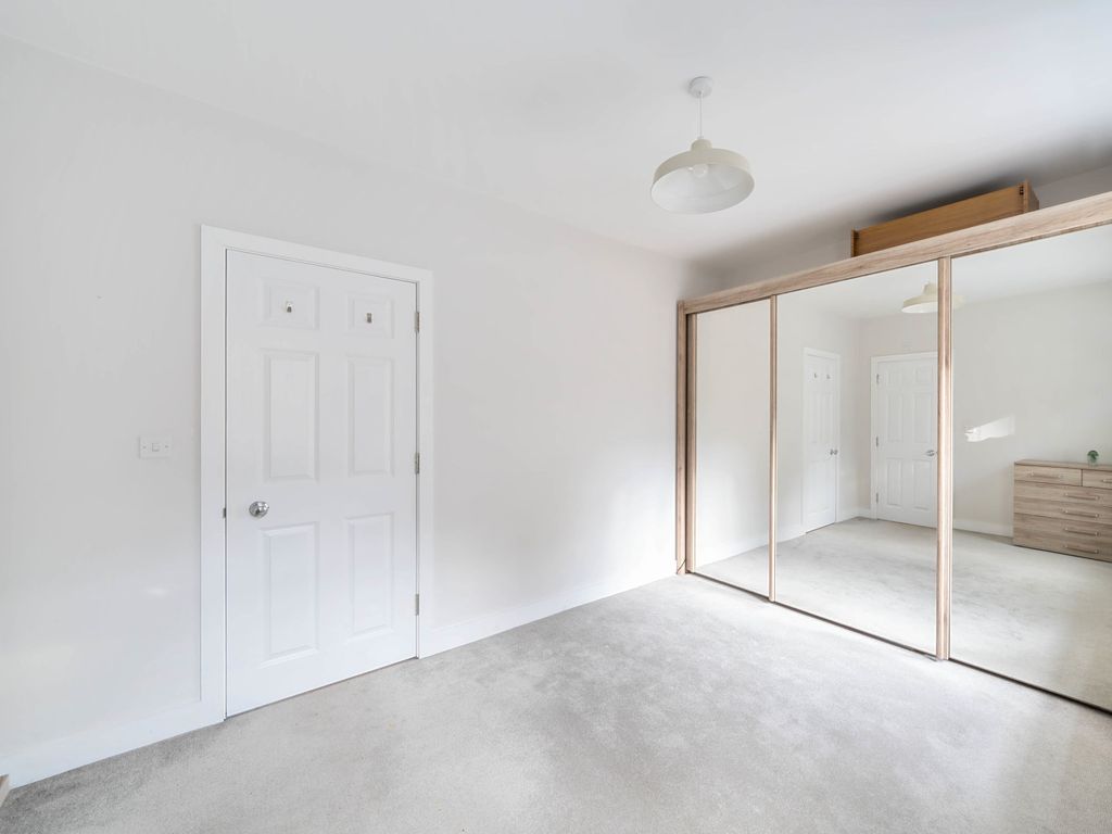 1 bed flat for sale in High Street, Weston, Bath, Somerset BA1, £200,000