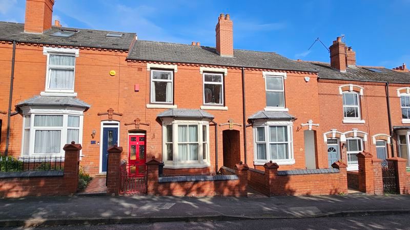 3 bed terraced house for sale in Stourbridge, Wollaston, Bridle Road DY8, £225,000