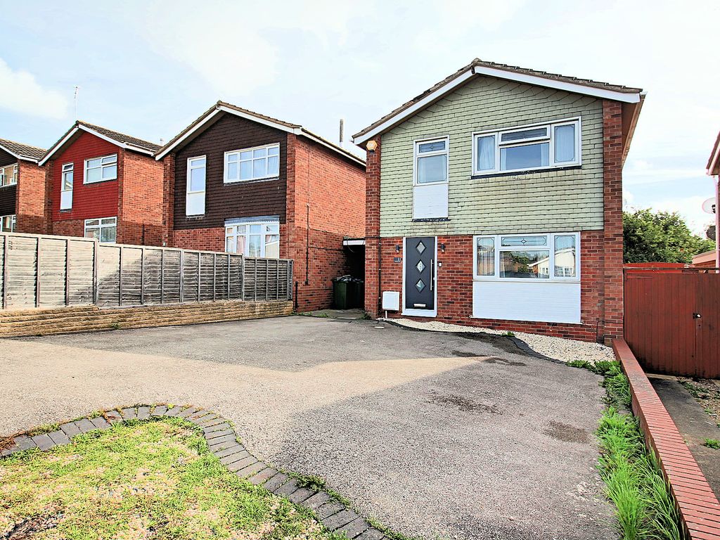 4 bed detached house for sale in Claybrook Avenue, Braunstone Town LE3, £324,950