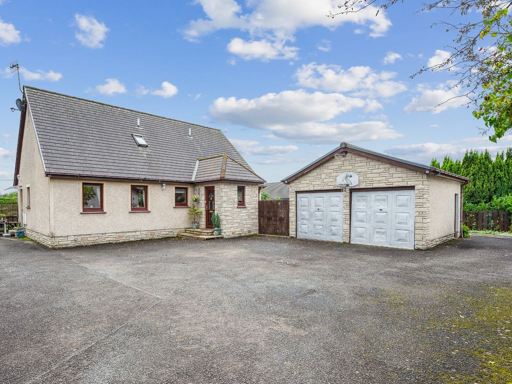 4 bed detached house for sale in Lagrannoch Drive, Callander, Stirlingshire FK17, £330,000
