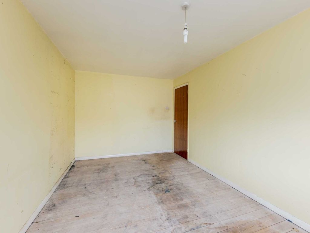 3 bed end terrace house for sale in Bilton Street, Stoke ST4, £100,000