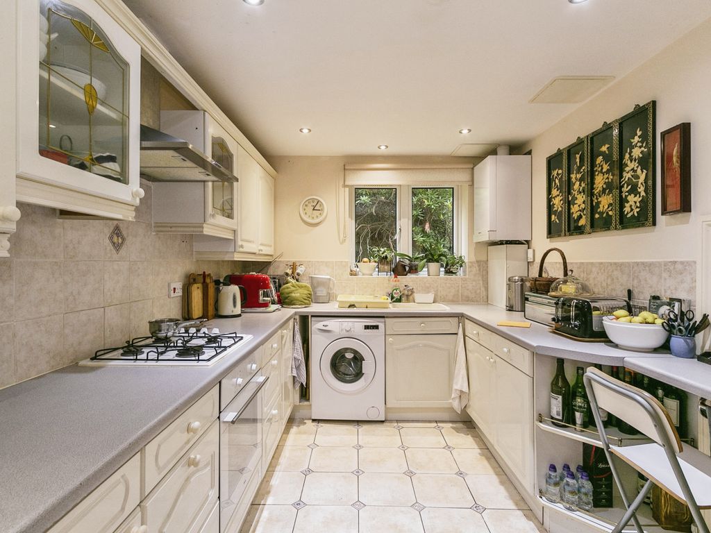 2 bed flat for sale in St. Peters Road, Bournemouth BH1, £250,000