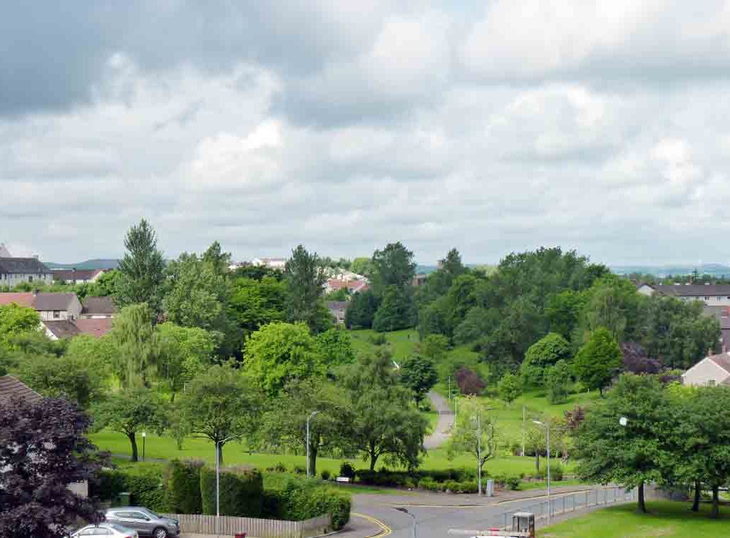 2 bed flat for sale in Dunlop Tower, The Murray, East Kilbride G75, £55,000