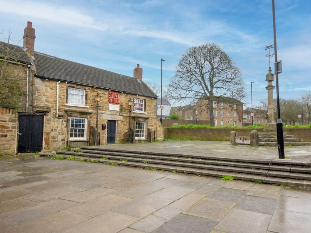 Commercial property for sale in Market Square, Woodhouse, Sheffield S13, £300,000