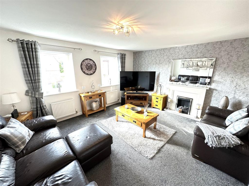 4 bed end terrace house for sale in Tramside Way, Carlisle CA1, £184,950