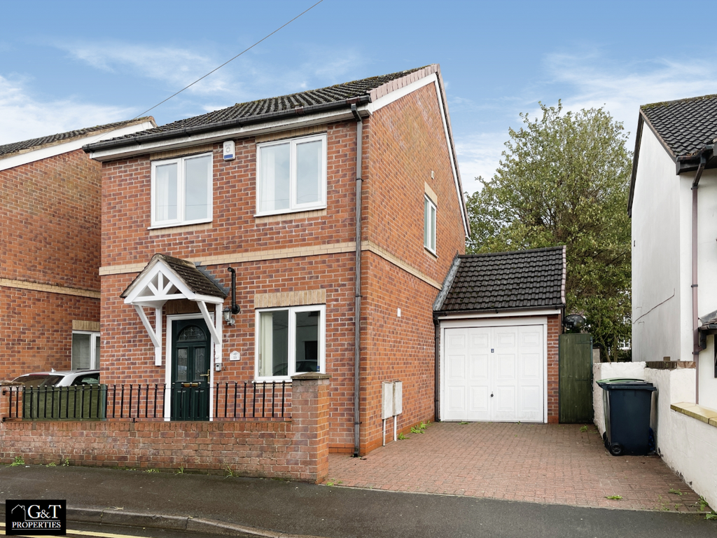 3 bed detached house for sale in Kinver Street, Wordsley, Stourbridge DY8, £210,000