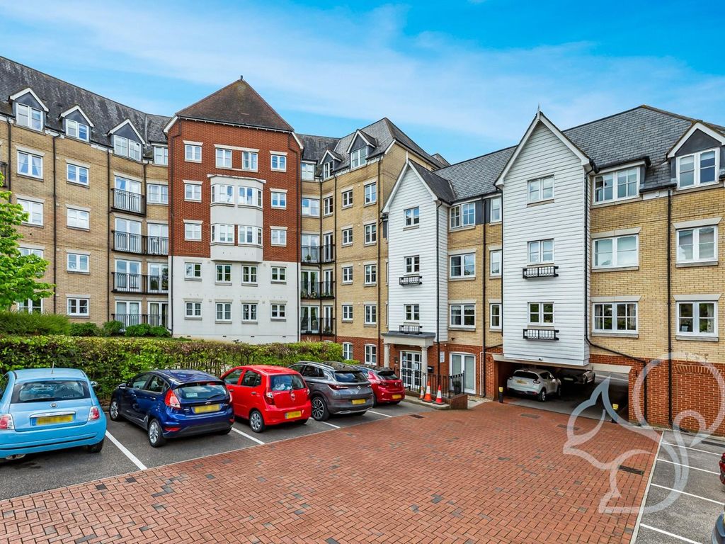 2 bed flat for sale in St. Marys Fields, Colchester CO3, £160,000
