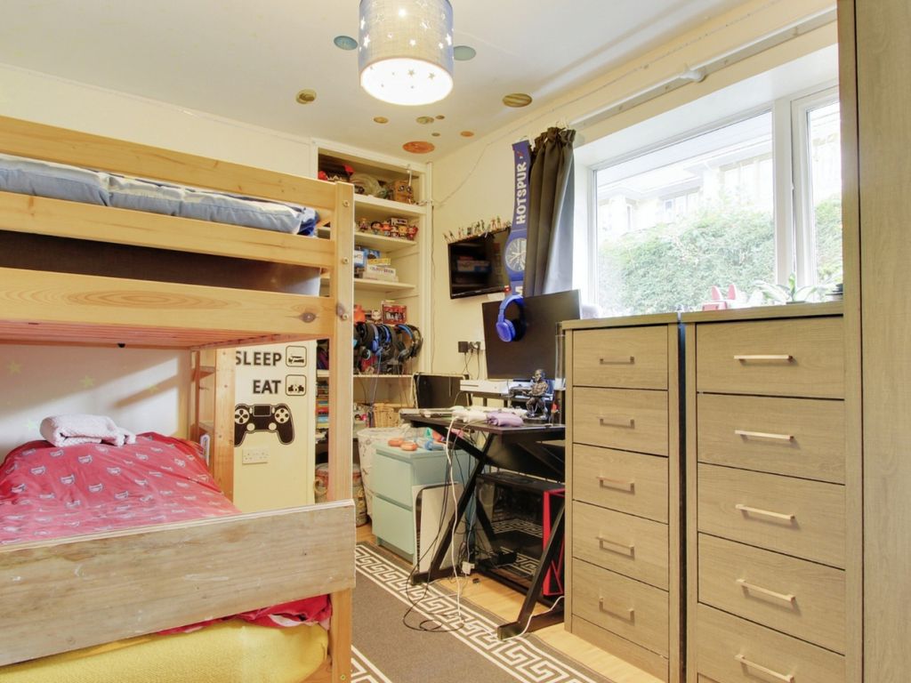3 bed detached bungalow for sale in Heathfield Road, Pontardawe SA8, £220,000