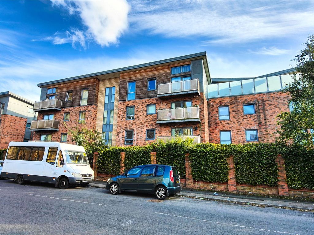 2 bed flat for sale in Eccles Fold, Chadwick Street, Eccles, Manchester M30, £110,000