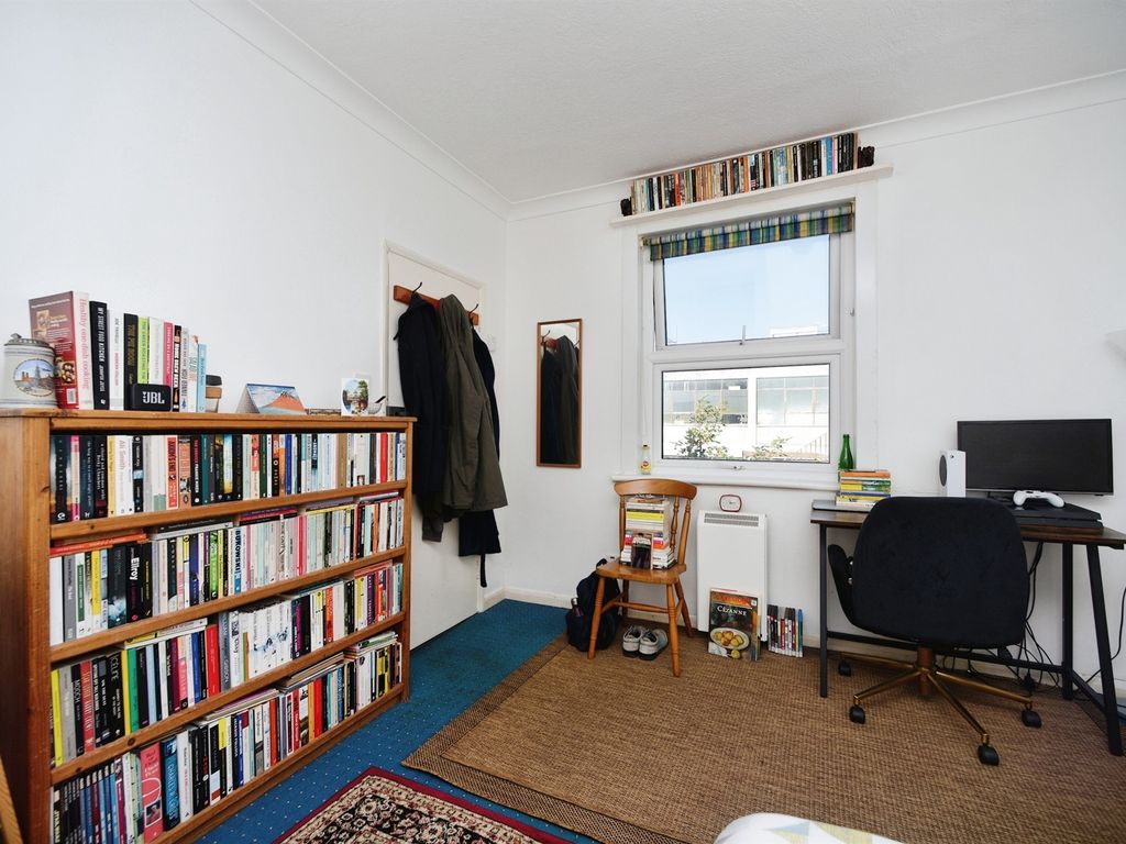 Studio for sale in Shanklin Road, Brighton BN2, £160,000