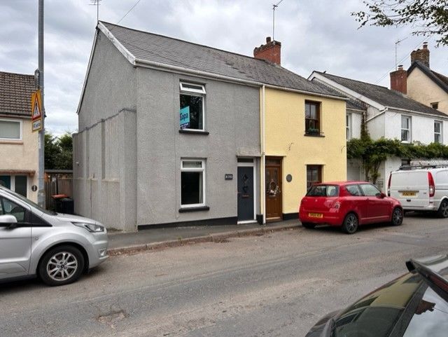 2 bed end terrace house for sale in Mill Street, Caerleon, Newport NP18, £250,000