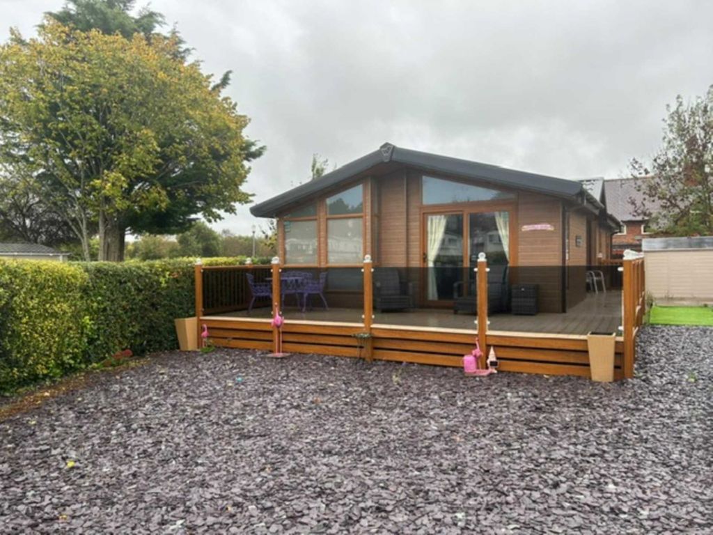 2 bed lodge for sale in Lower Denbigh Road, St. Asaph LL17, £136,000