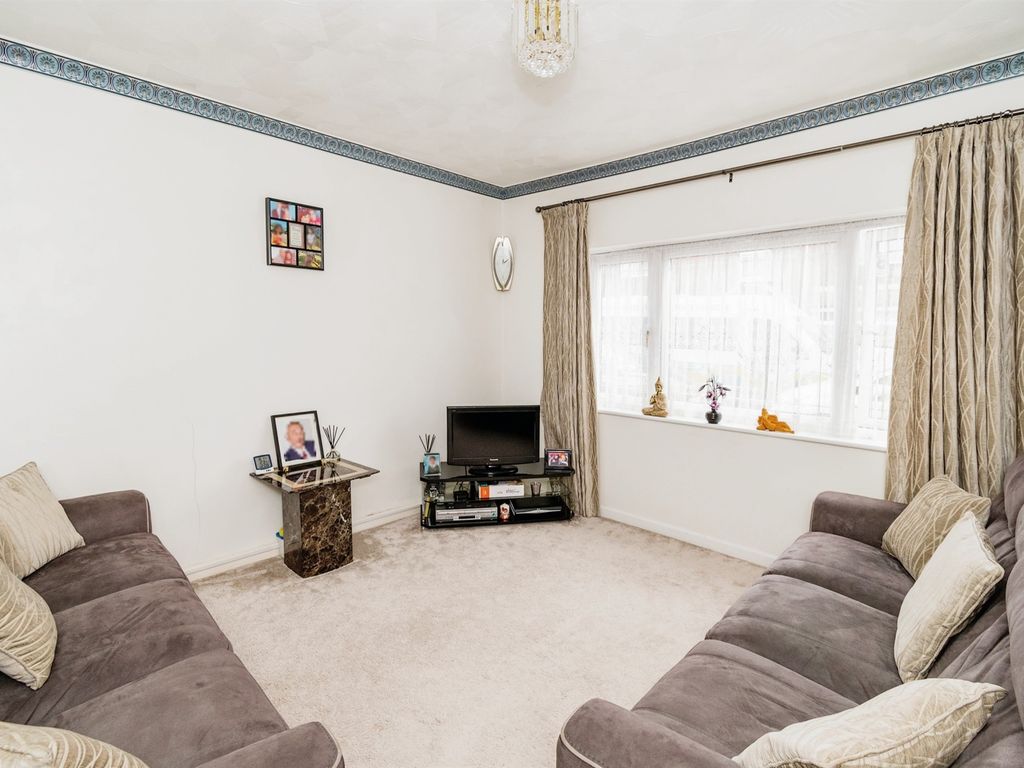 3 bed terraced house for sale in Northumberland Road, Southampton SO14, £265,000