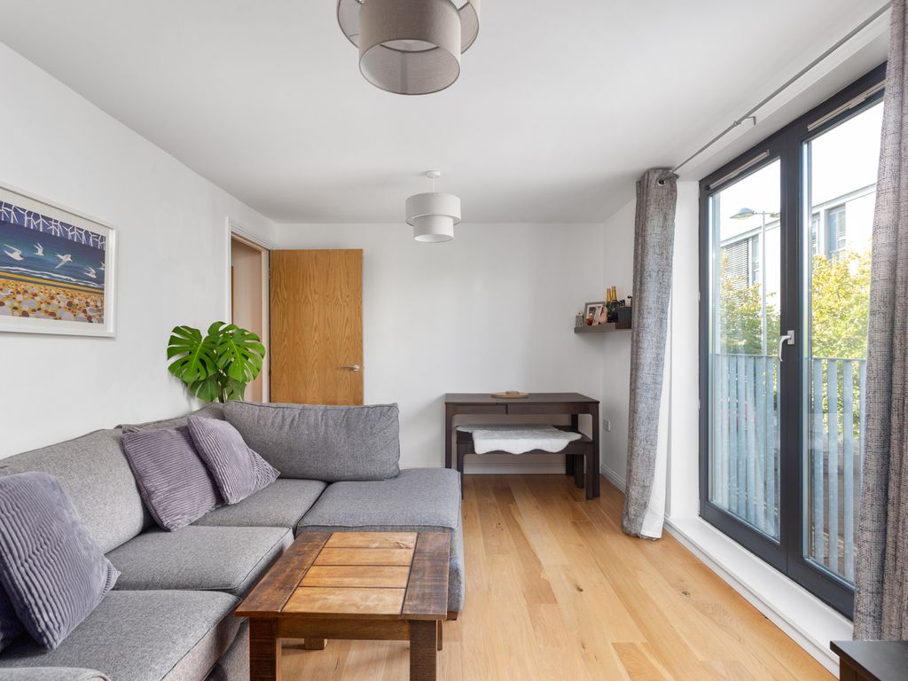 1 bed flat for sale in 20/3 Saltire Street, Edinburgh EH5, £145,000