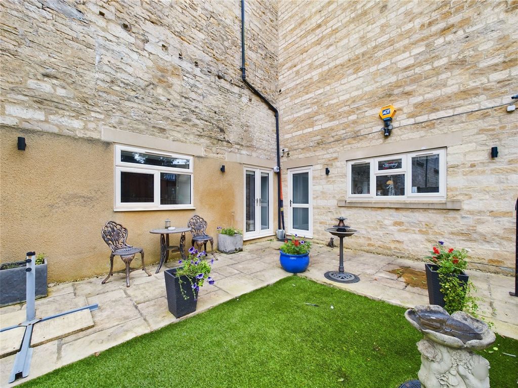 2 bed flat for sale in Mill Lane, Avening, Tetbury, Gloucestershire GL8, £230,000