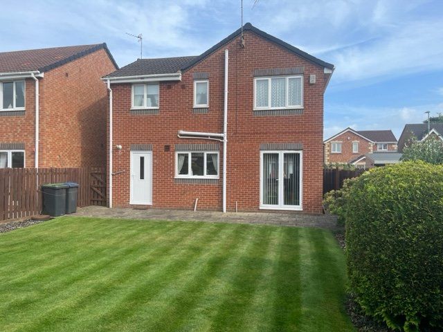 3 bed detached house for sale in Maplewood Court, Langley Park, Durham DH7, £250,000