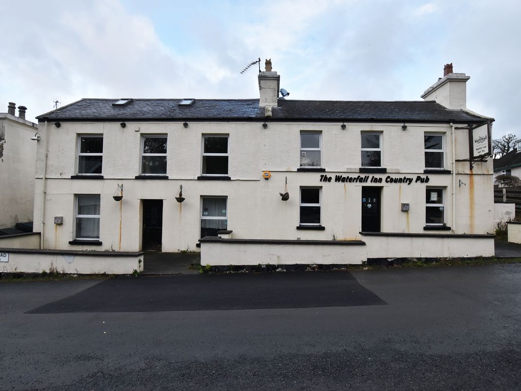 Pub/bar for sale in Shore Road, Glen Maye, Isle Of Man IM5, £650,000