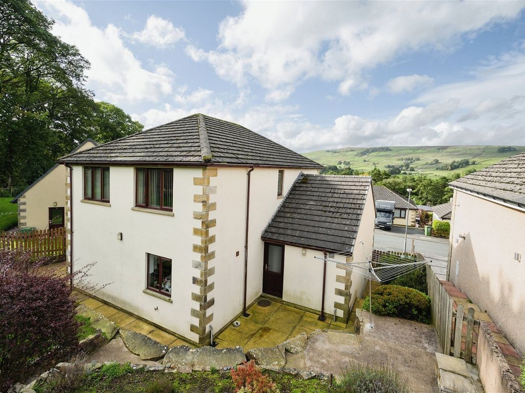4 bed detached house for sale in Low Byer Park, Alston CA9, £330,000