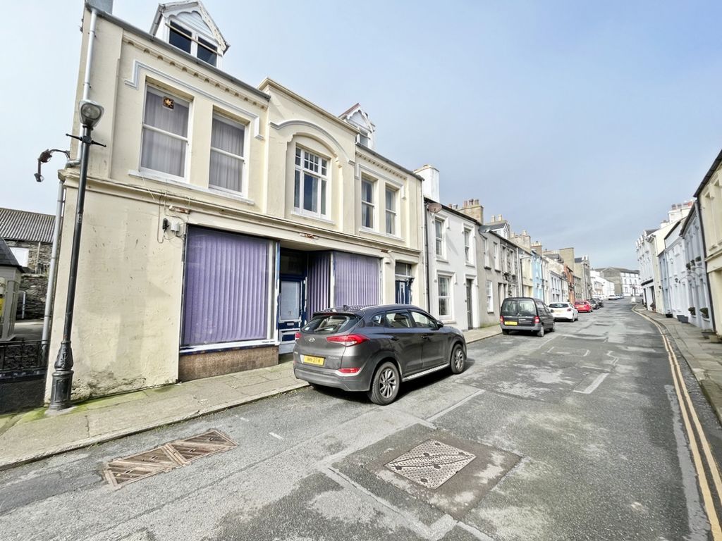 3 bed flat for sale in High Street, Port St Mary, Isle Of Man IM9, £299,950