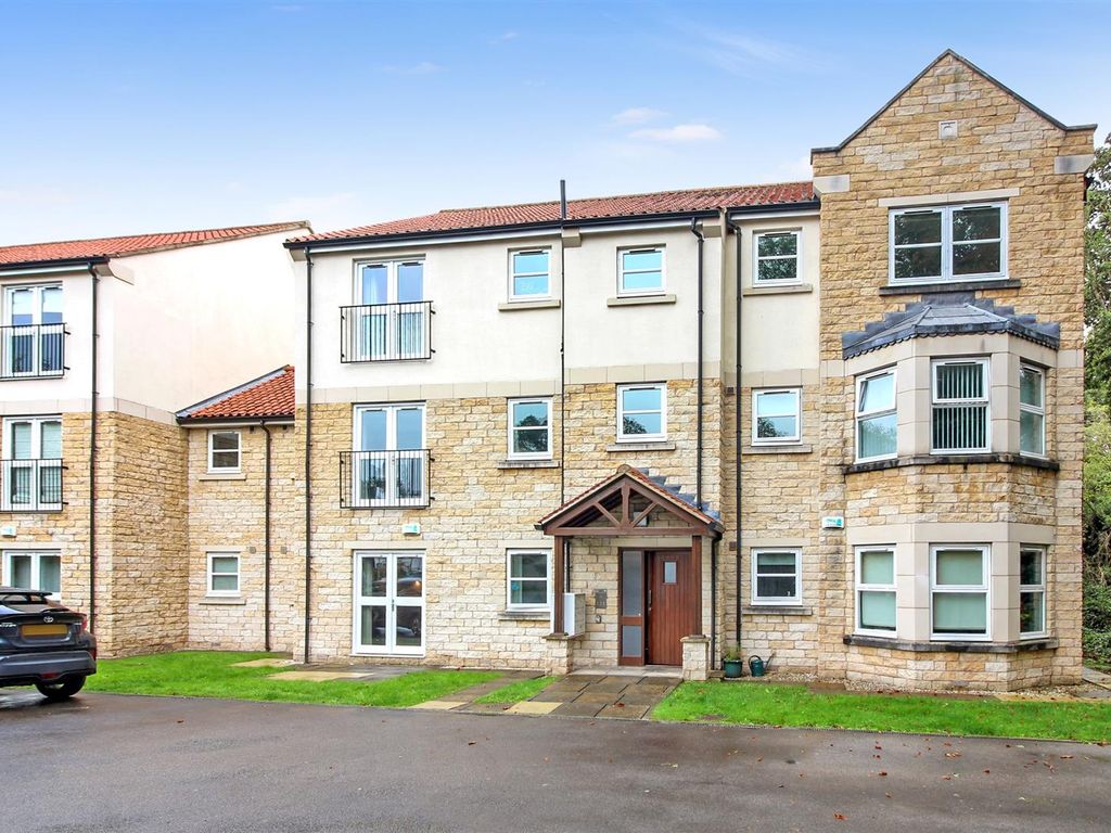 2 bed flat for sale in Abbeystone Way, Monk Fryston, Leeds LS25, £140,000