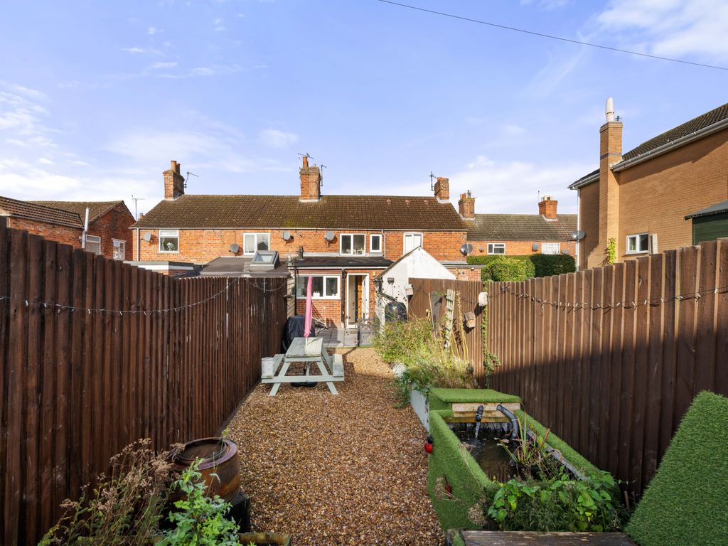 2 bed terraced house for sale in Newtown, Spilsby PE23, £120,000