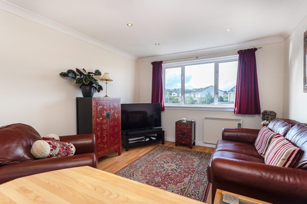 1 bed flat for sale in Avontoun Park, Linlithgow, West Lothian EH49, £115,000