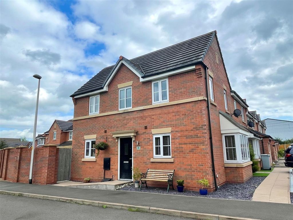 3 bed semi-detached house for sale in Heron Way, Sandbach CW11, £220,000