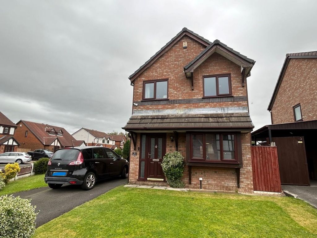 3 bed detached house for sale in Bexhill Drive, Leigh WN7, £259,950