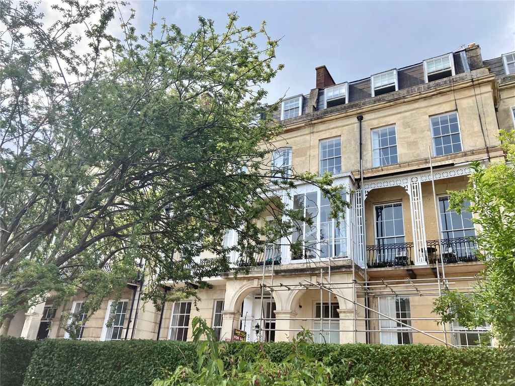 2 bed flat for sale in Lansdown Place, Cheltenham, Gloucestershire GL50, £170,000