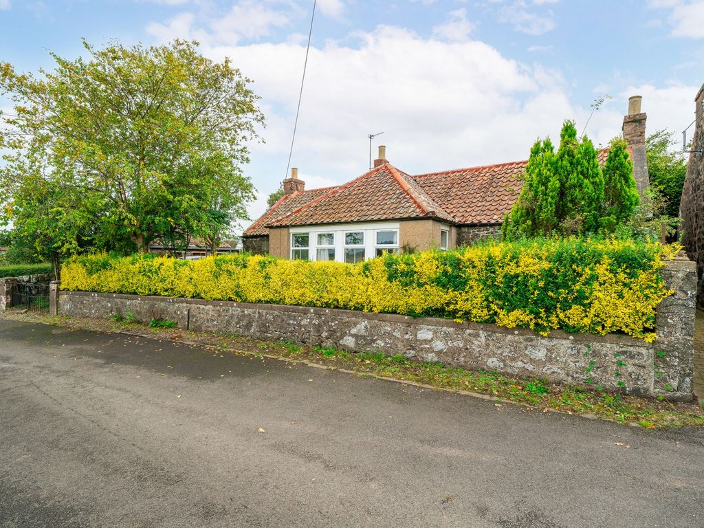 3 bed cottage for sale in Chance Inn, Chance Inn KY15, £215,000