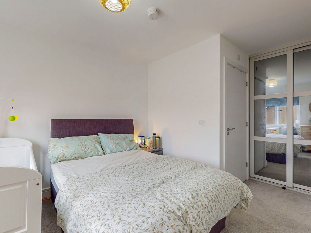3 bed semi-detached house for sale in Littleton Park, Glasgow G78, £270,000