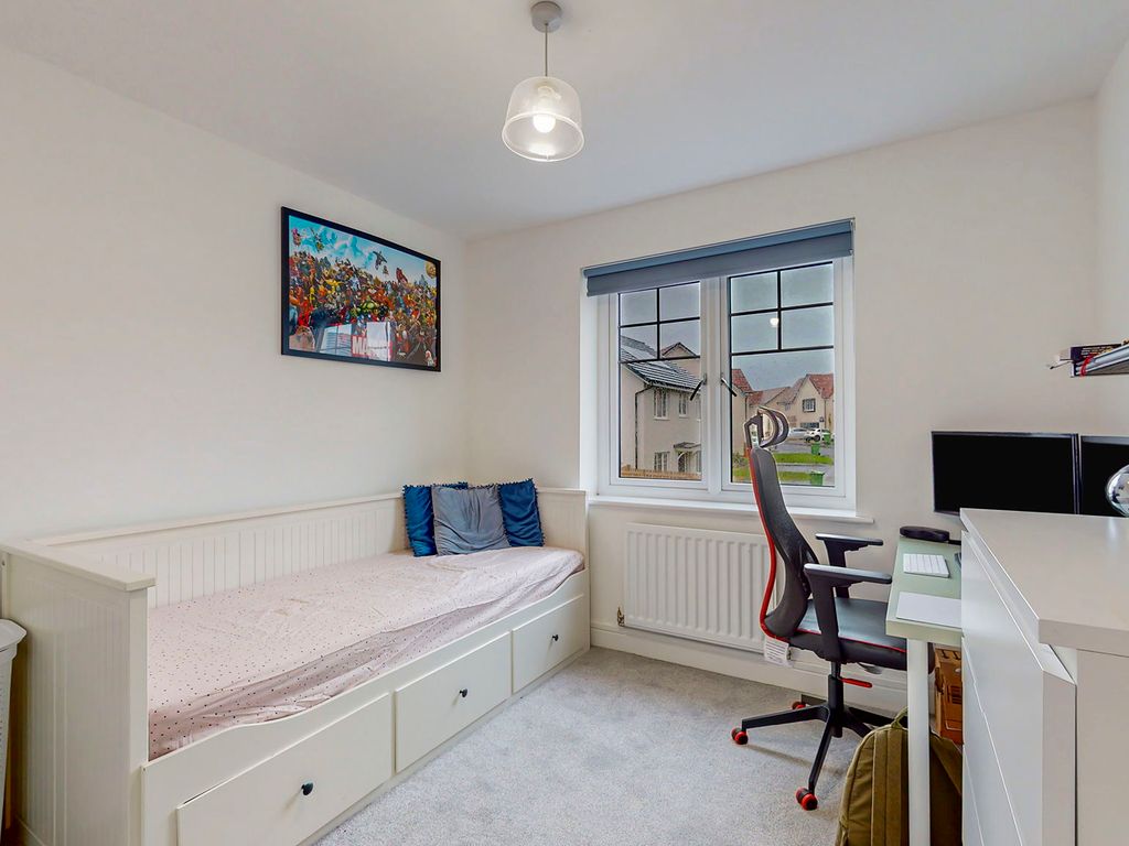 3 bed semi-detached house for sale in Littleton Park, Glasgow G78, £270,000