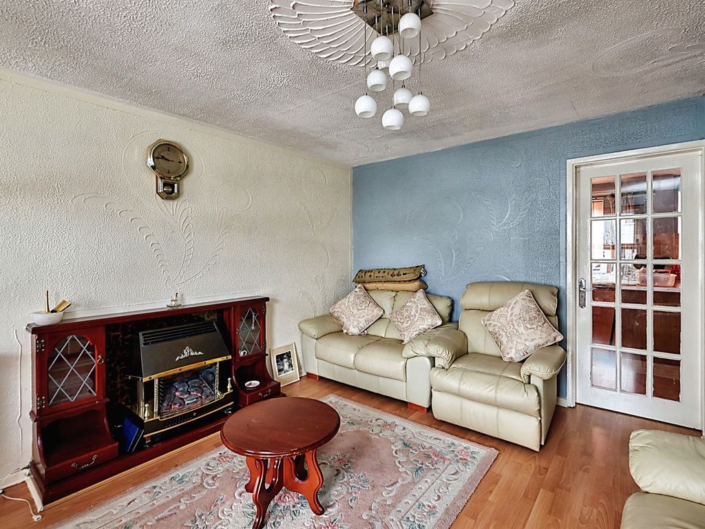 3 bed terraced house for sale in Talfourd Road, Birmingham, Birmingham B9, £200,000