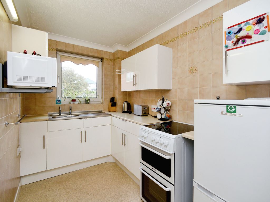 2 bed flat for sale in Homeridge House, Longridge Avenue, Brighton, East Sussex BN2, £169,000