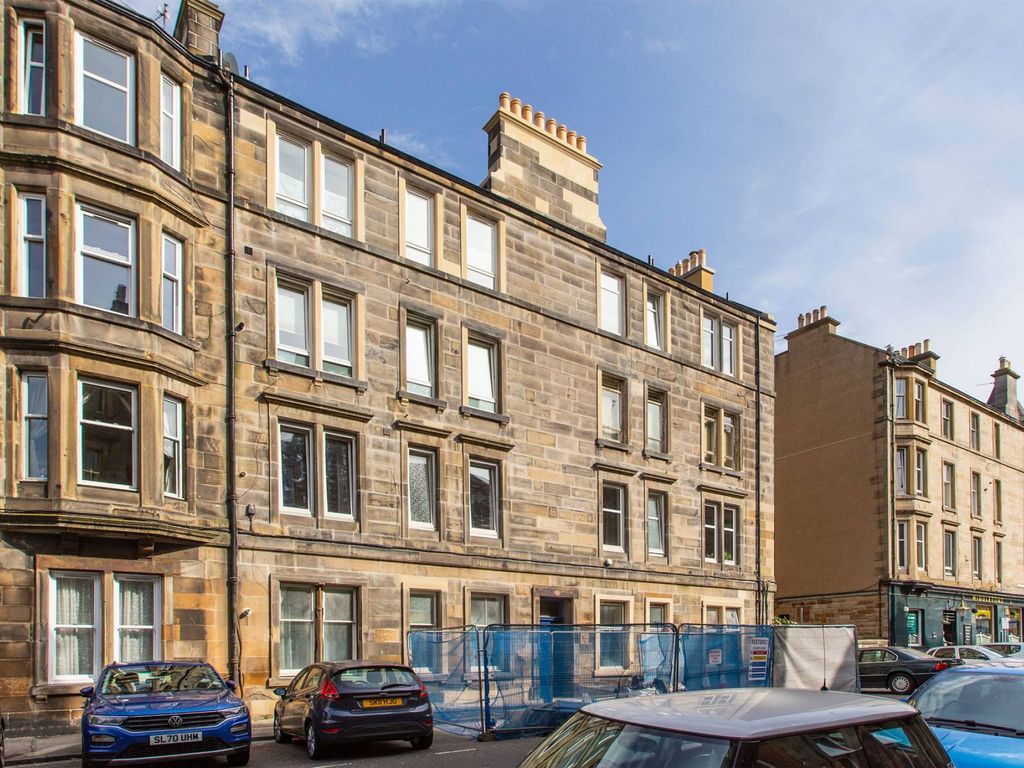 1 bed flat for sale in Edina Street, Edinburgh EH7, £180,000
