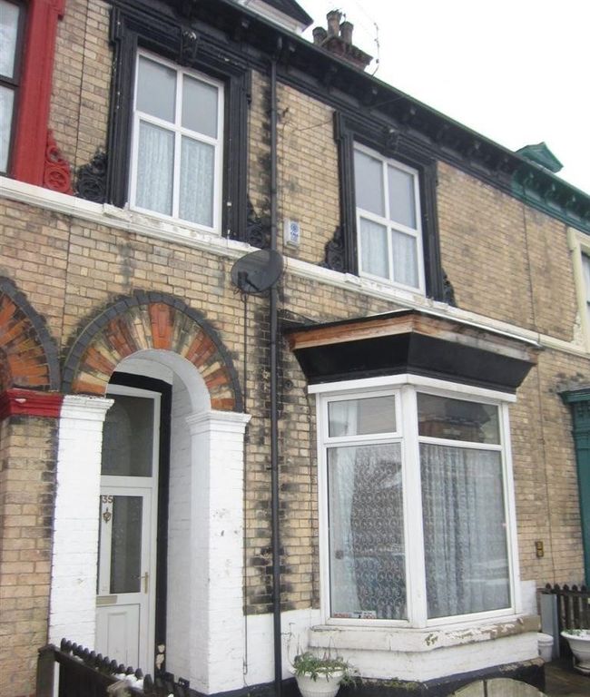 6 bed terraced house for sale in Berkeley Street, Hull HU3, £160,000