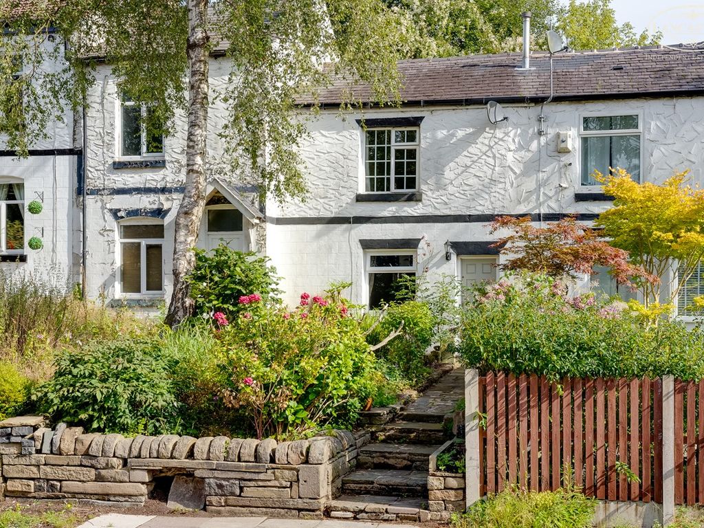 2 bed cottage for sale in Greenwood Vale, Bolton BL1, £152,500