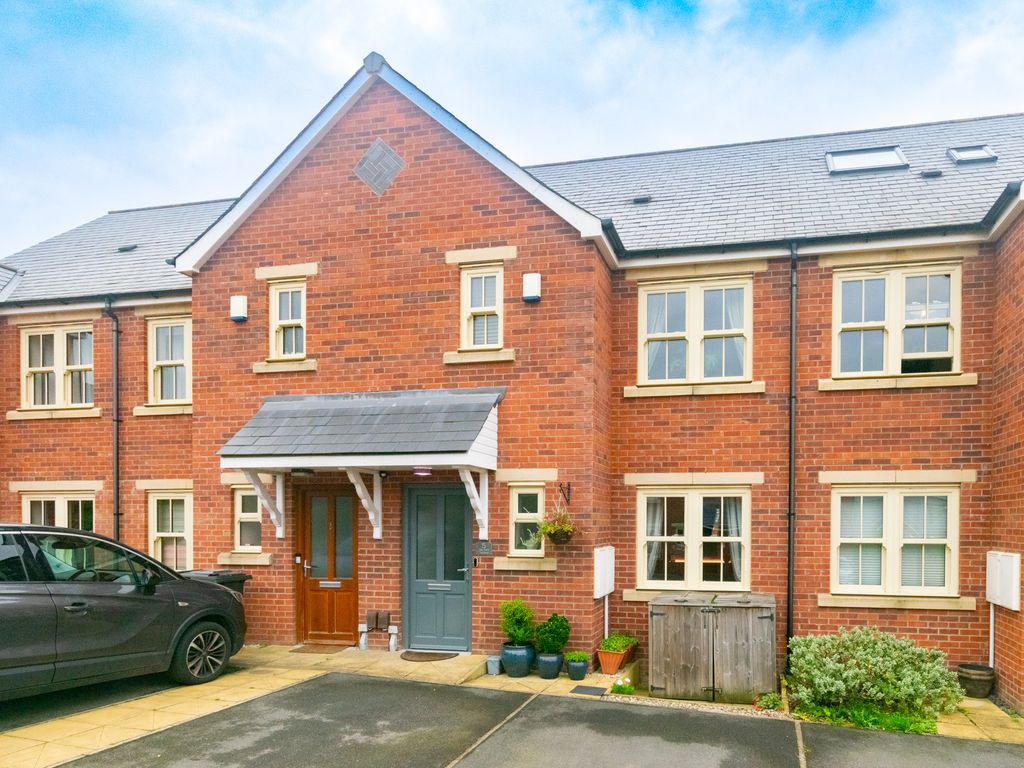 3 bed terraced house for sale in Oak Park Terrace, Leeds LS16, £290,000