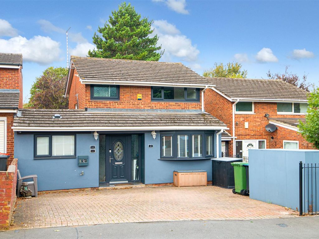 3 bed link-detached house for sale in Melton, Stantonbury, Milton Keynes MK14, £325,000