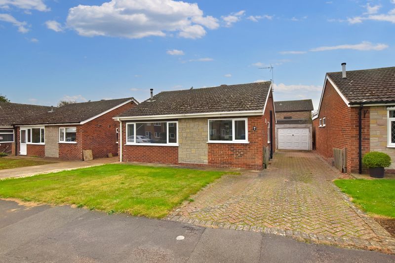 3 bed detached bungalow for sale in Rivehall Avenue, Welton, Lincoln LN2, £219,950